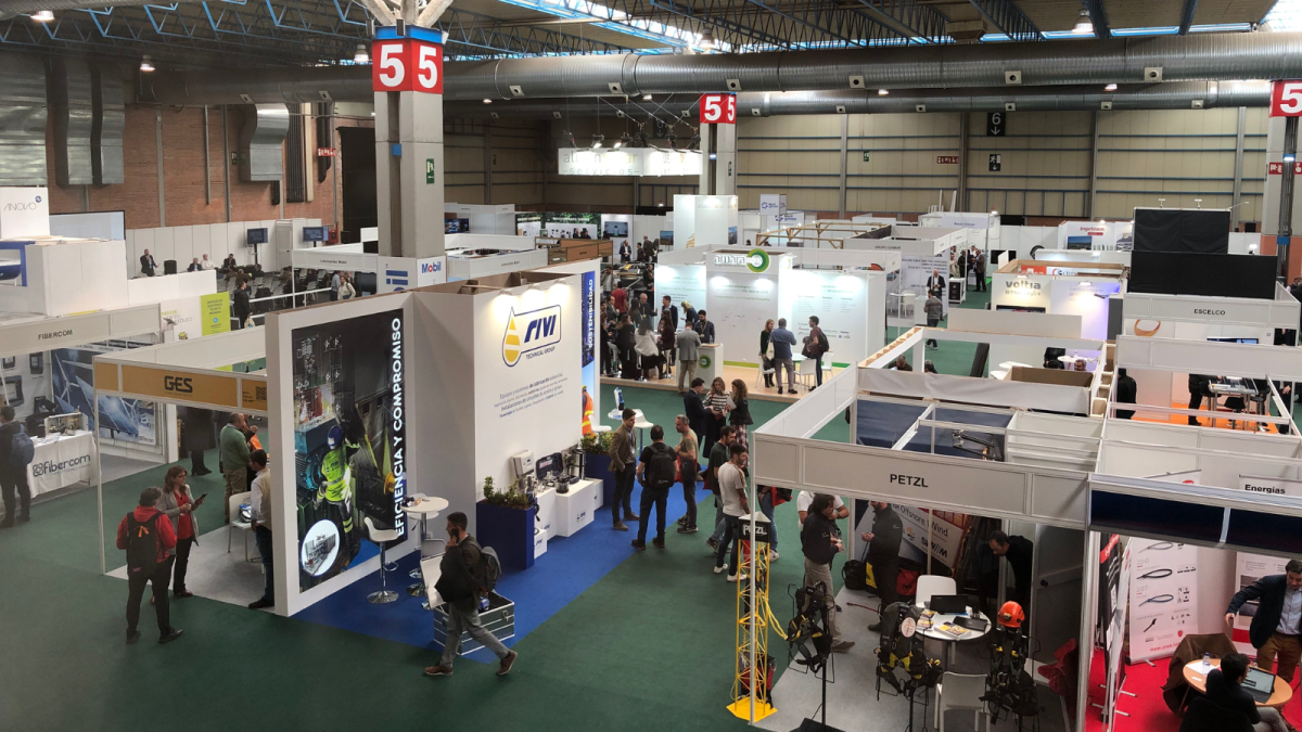 Cerca de 4.000 visitantes consolidan a EXPOFIMER 2023 como el evento referente del sector de la O&M de renovables