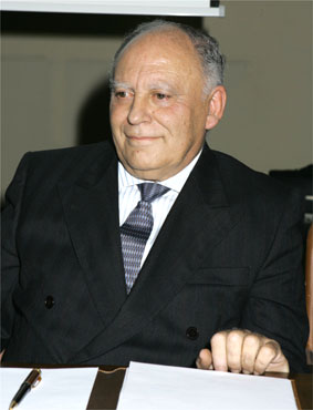 Luis Márquez Delgado