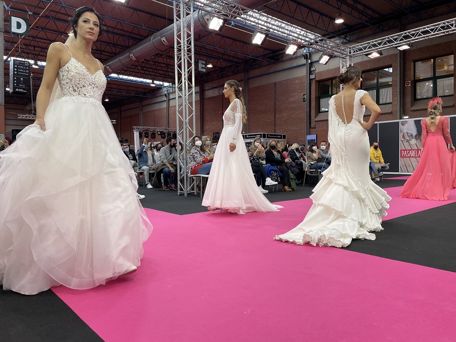 Magia, glamour e ilusión se dan cita en Nupzial. Las últimas tendencias y novedades para él y para ella estarán presentes junto a la pasarela de moda NUPZIAL 2022.