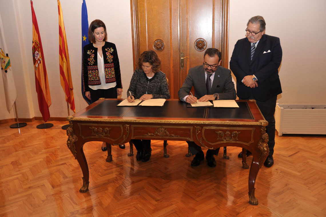 Feria de Zaragoza y SOFEJEA acuerdan colaborar conjuntamente para fomentar el turismo de negocios.